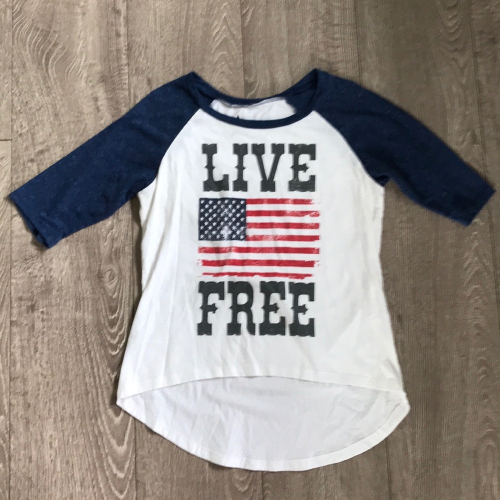 “Live free” American flag shirt.